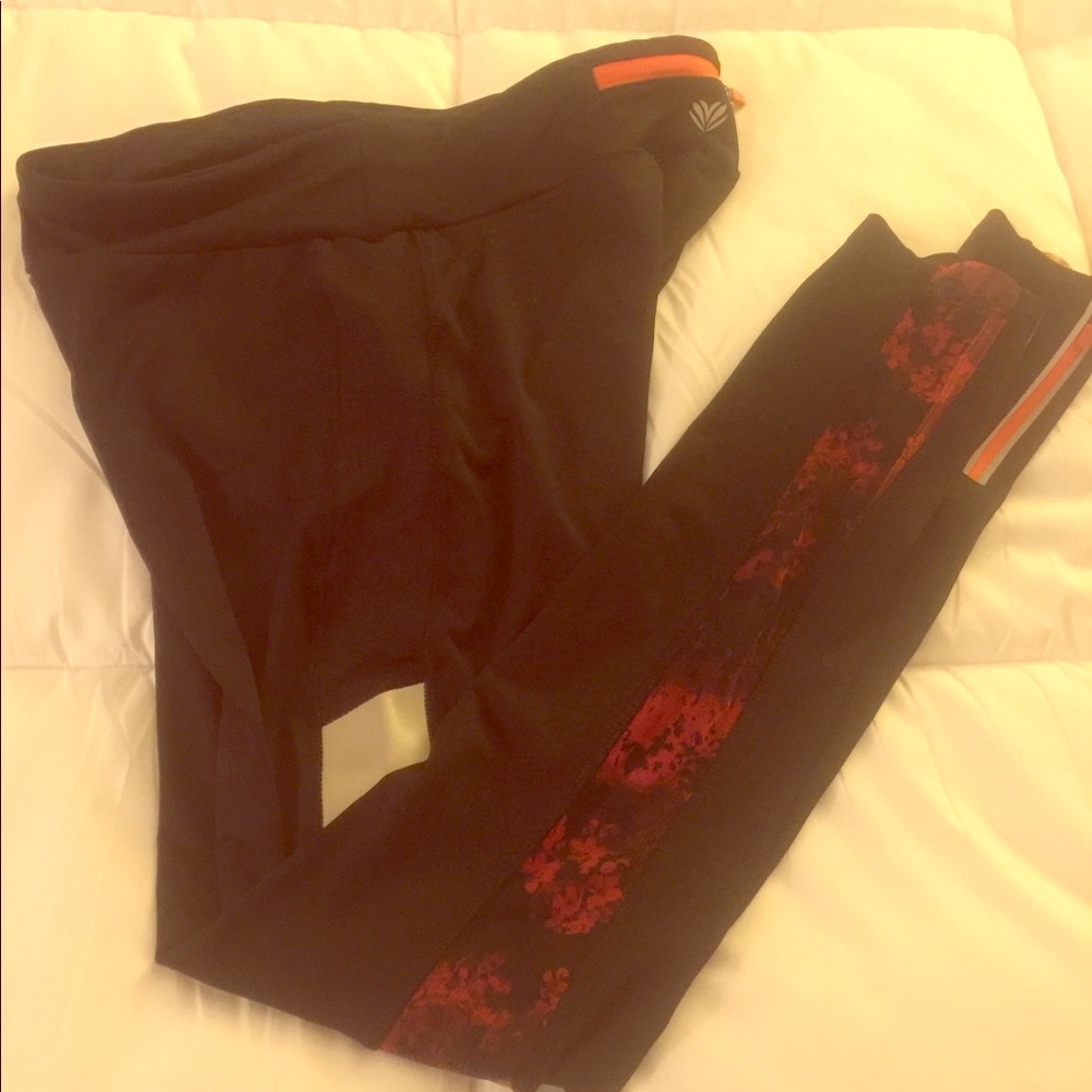 NWOT Forever 21 Leggings